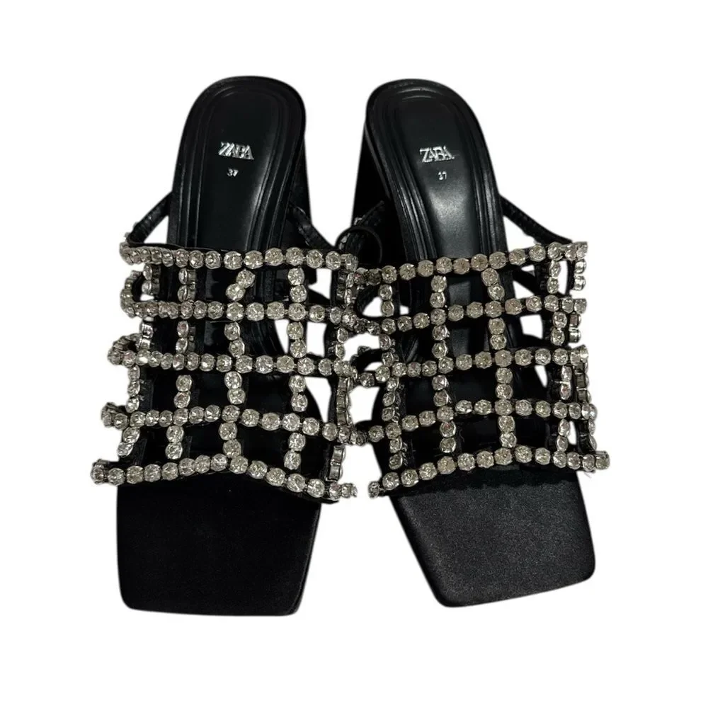Zara Black Rhinestone Embellished Women's Sandals NWOT - Picture 1 of 5